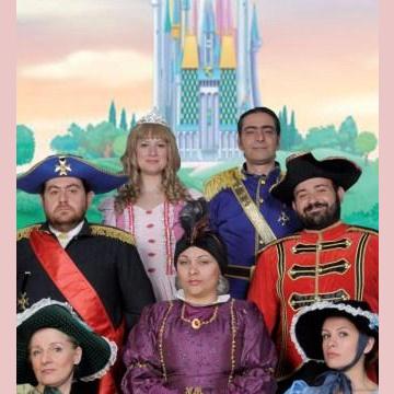 Η Σταχτοπούτα και η ιστορία της