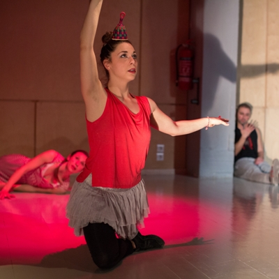 που_ ειναι η καμηλοπαρδαλη-paramithia-gia-paidia.gr-photo-theatro