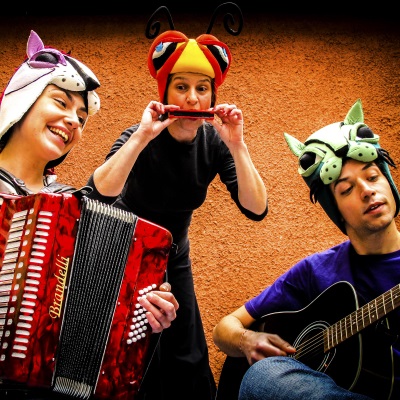 Θέατρο Αλληλεγγύης για Παιδιά - Ξημερώνει της Μαρίας Παπαλέξη