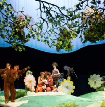 Η πονηρή αλεπουδίτσα στο θέατρο Ολύμπια